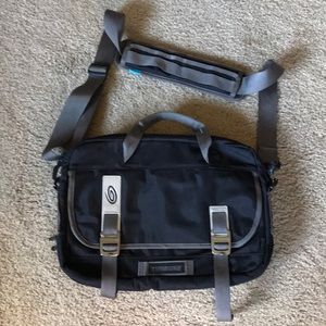 Timbuk2